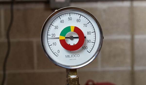Closeup of a pressure gauge.