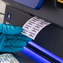 The first label printed from the J7300 printer comes out high-quality with no waste.